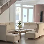 Karos Kristály Apartamento *