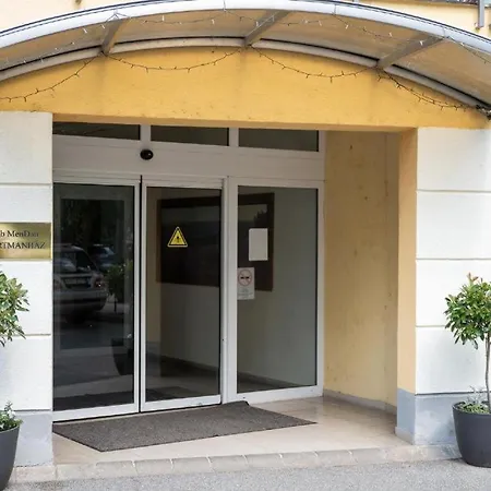 Apartment Karos Kristaly