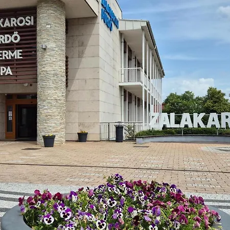 Apartment Karos Kristaly *